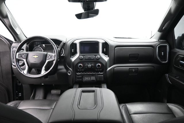 Used 2020 Chevrolet Silverado 1500 LTZ w/ LTZ Premium Package AWD/4WD image 27