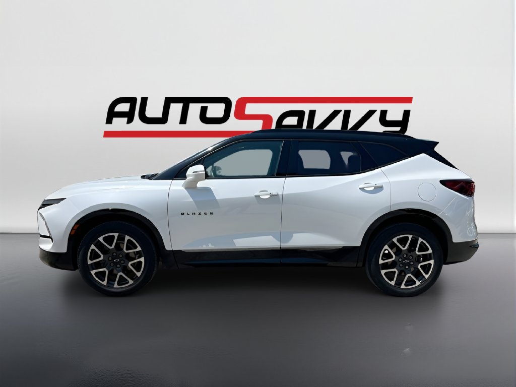 Used 2023 Chevrolet Blazer RS w/ Enhanced Convenience Package FWD image 4
