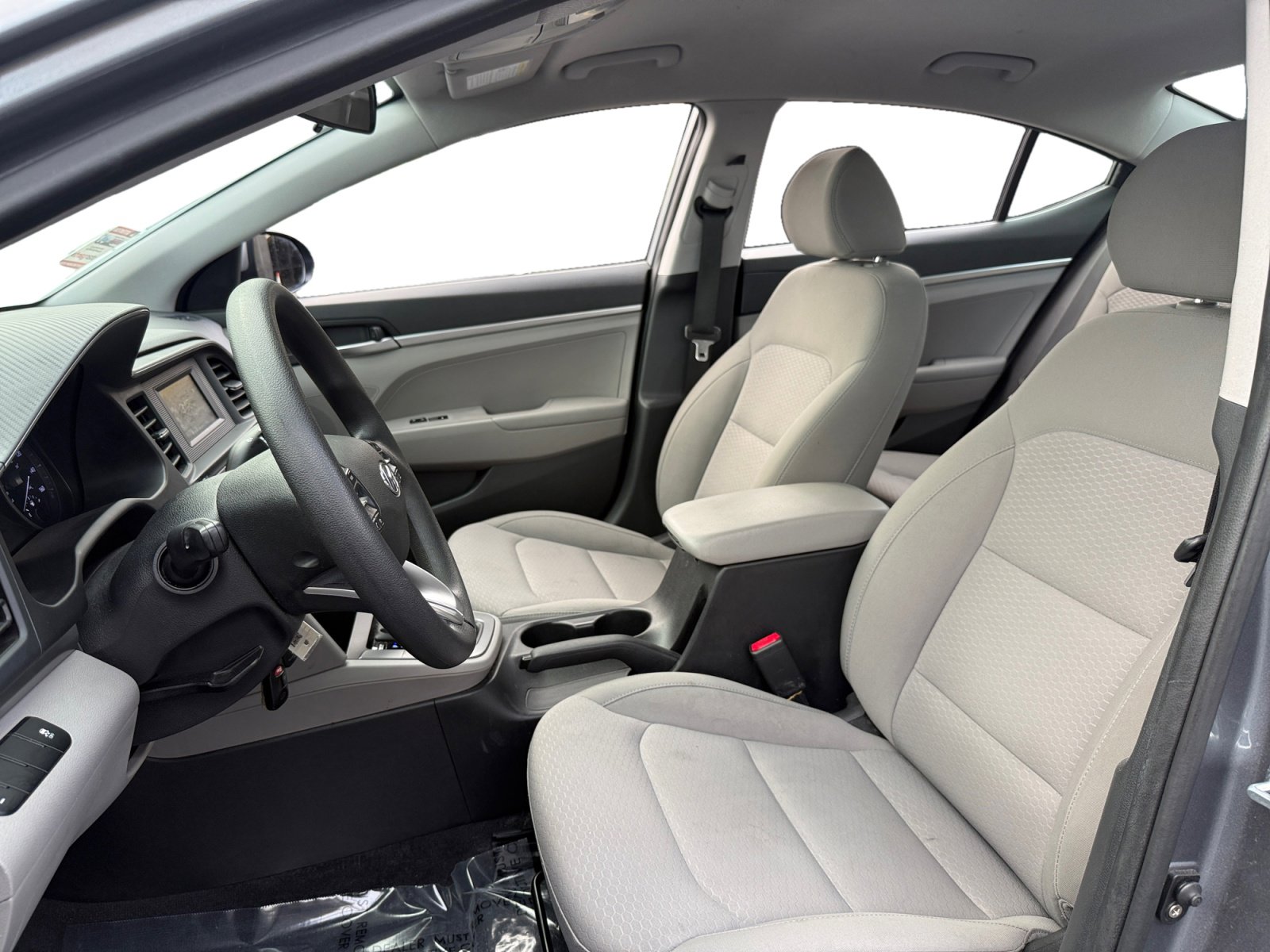 Used 2019 Hyundai Elantra SE image 9