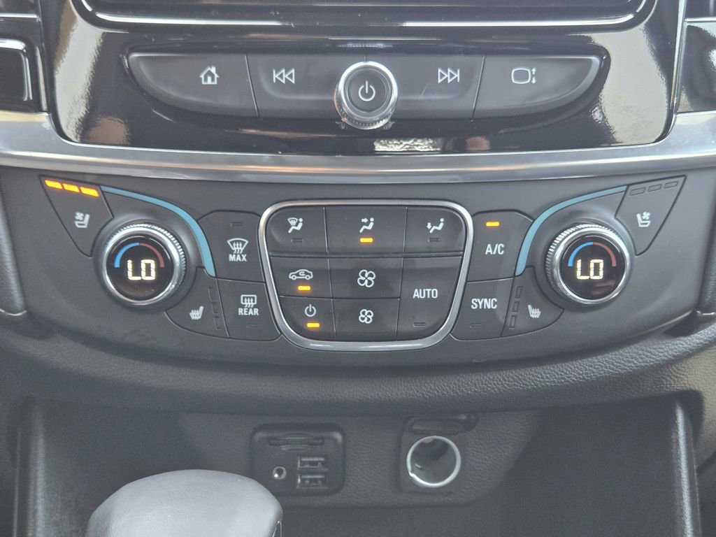 Used 2023 Chevrolet Traverse Premier w/ Redline Edition image 21