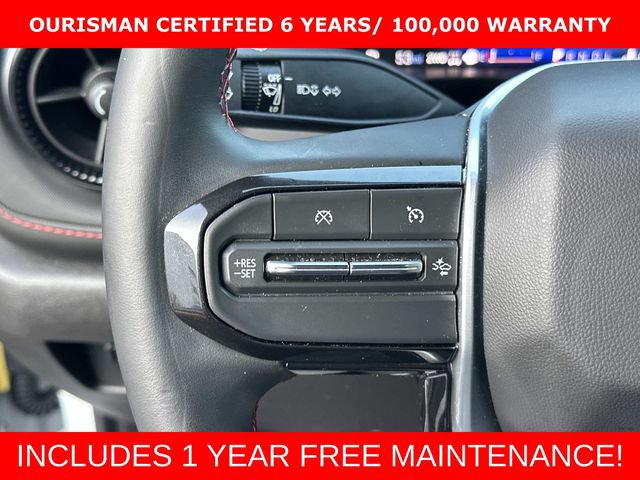 Used 2025 Chevrolet Colorado Z71 w/ Technology Package AWD/4WD image 29