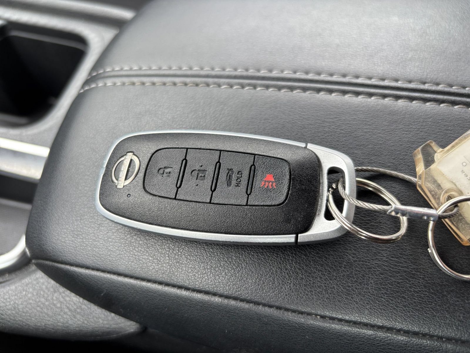 Used 2025 Nissan Sentra SV FWD image 19
