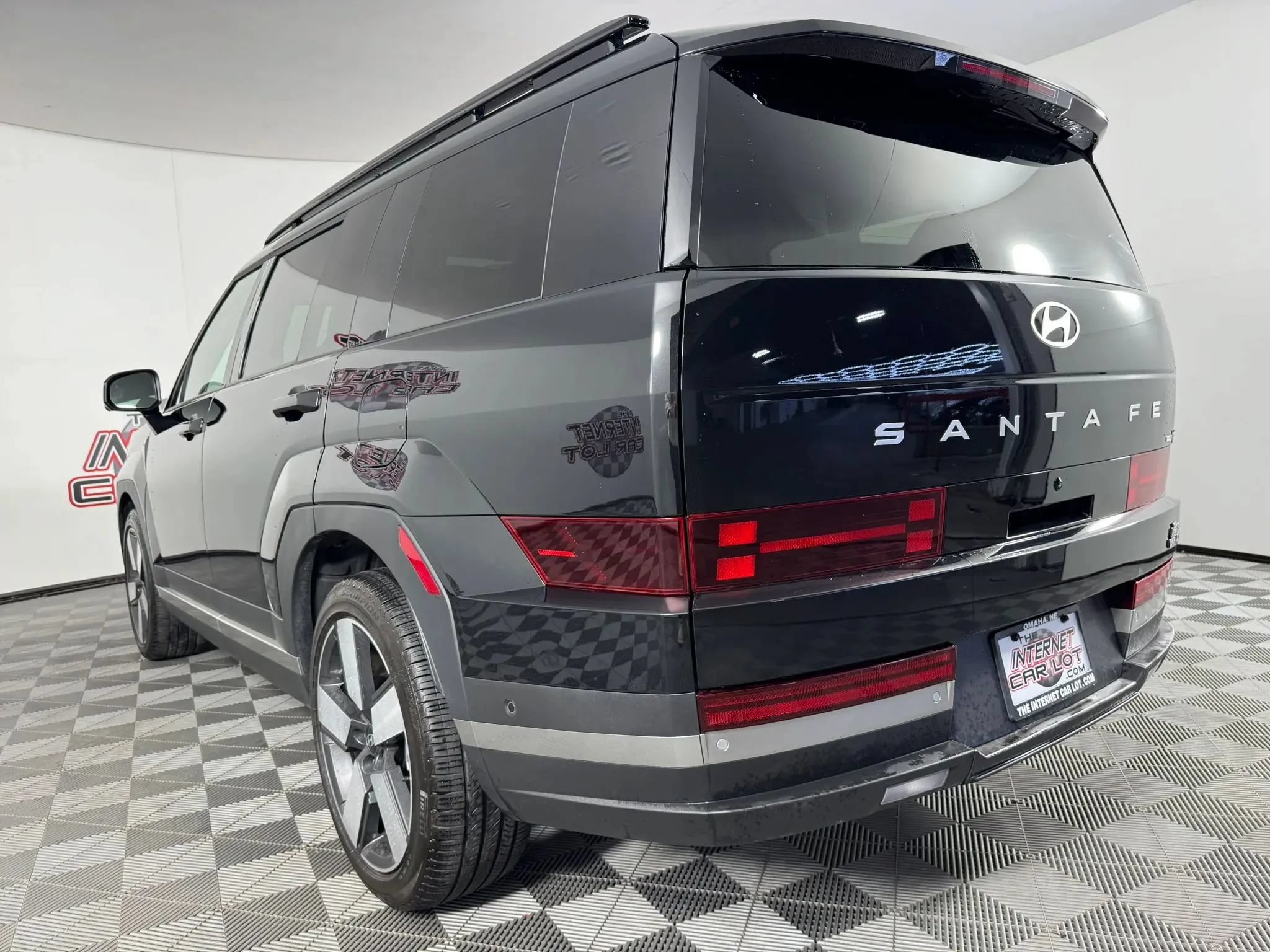 Used 2024 Hyundai Santa Fe Limited AWD/4WD image 27
