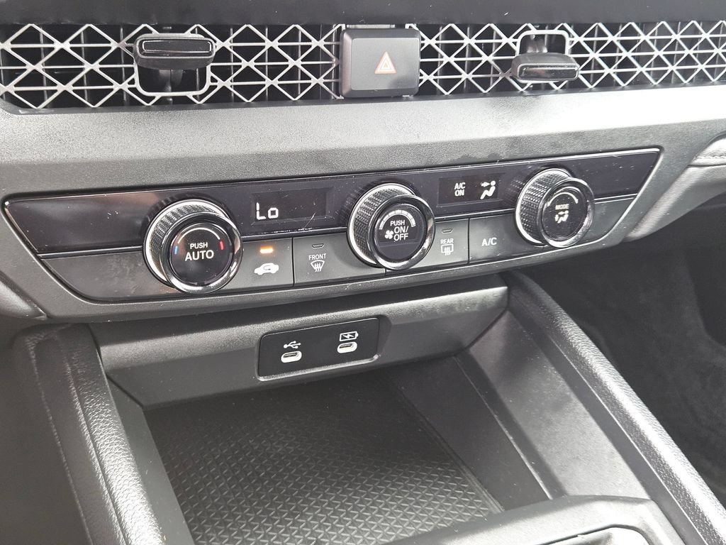 Used 2025 Honda Accord LX image 19