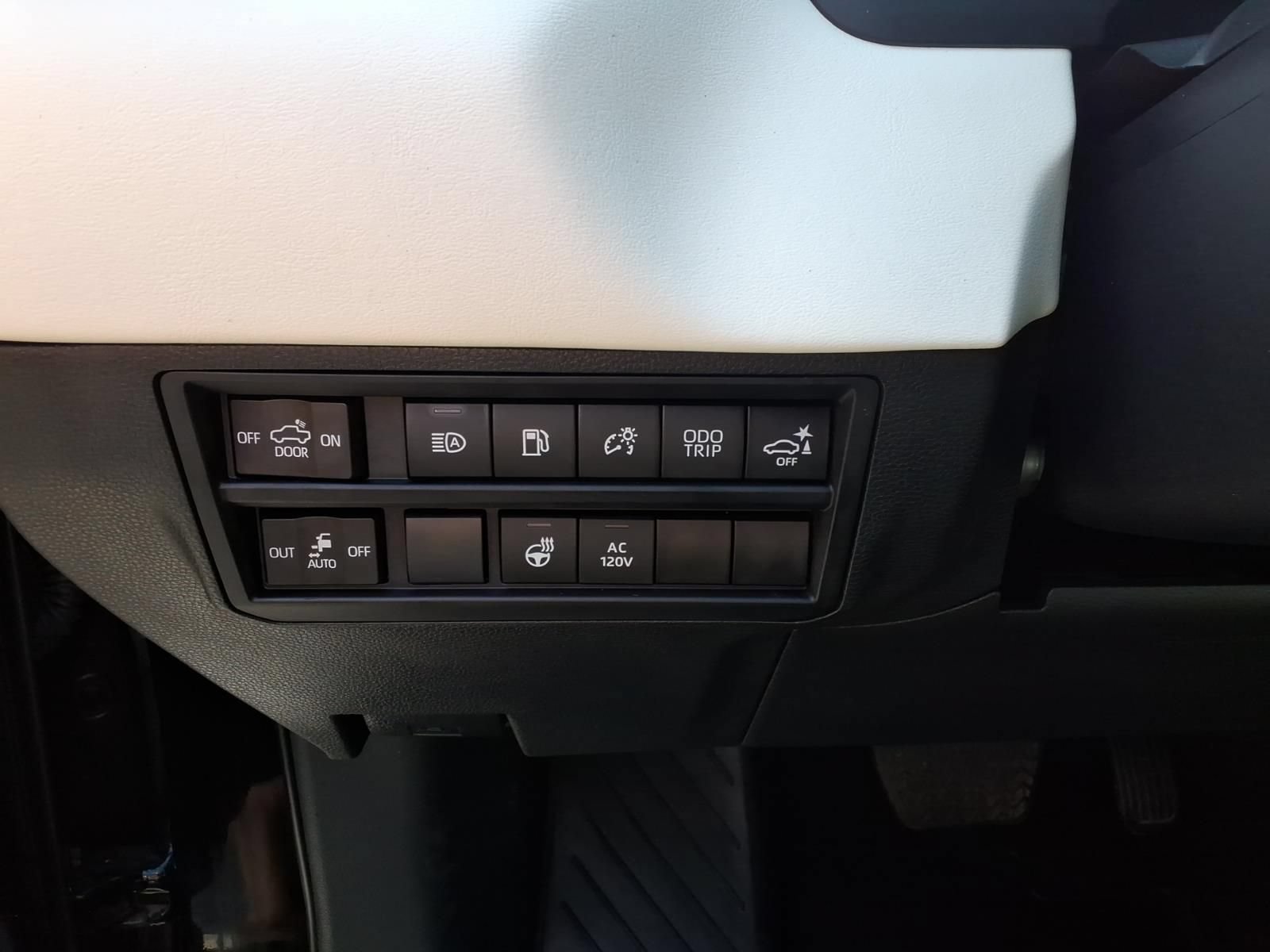 Used 2022 Toyota Tundra Capstone AWD/4WD image 20