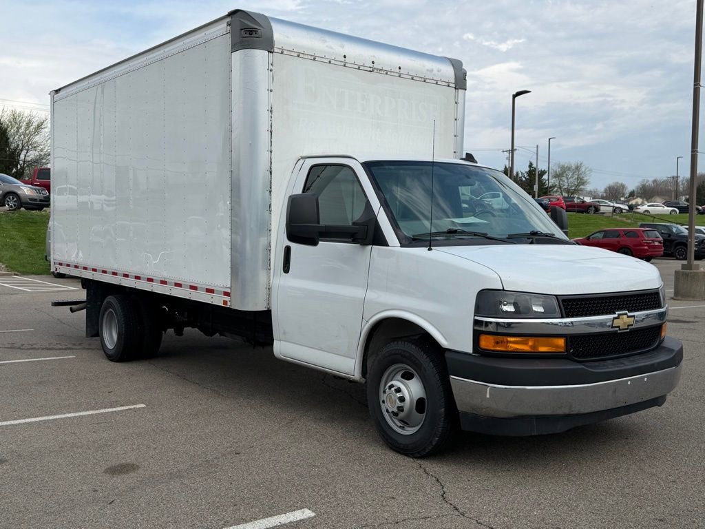 Used 2021 Chevrolet Express 3500 w/ Power Convenience Package image 3
