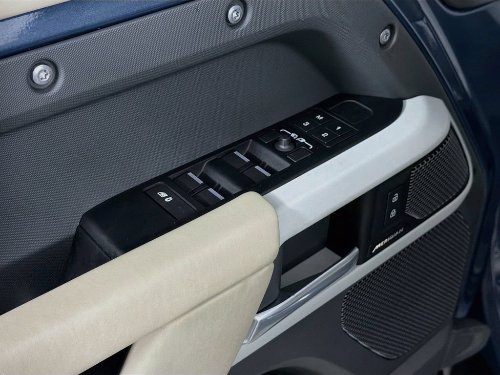 Certified 2024 Land Rover Defender 110 S AWD/4WD image 18