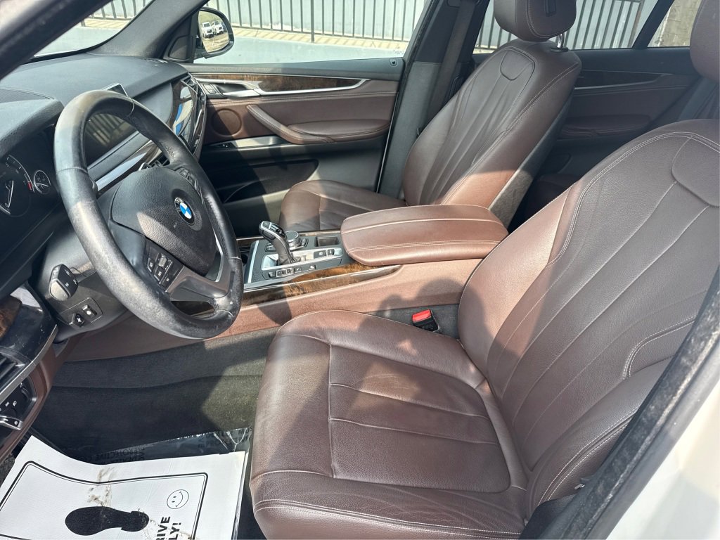 Used 2018 BMW X5 xDrive35i w/ Driving Assistance Package image 11