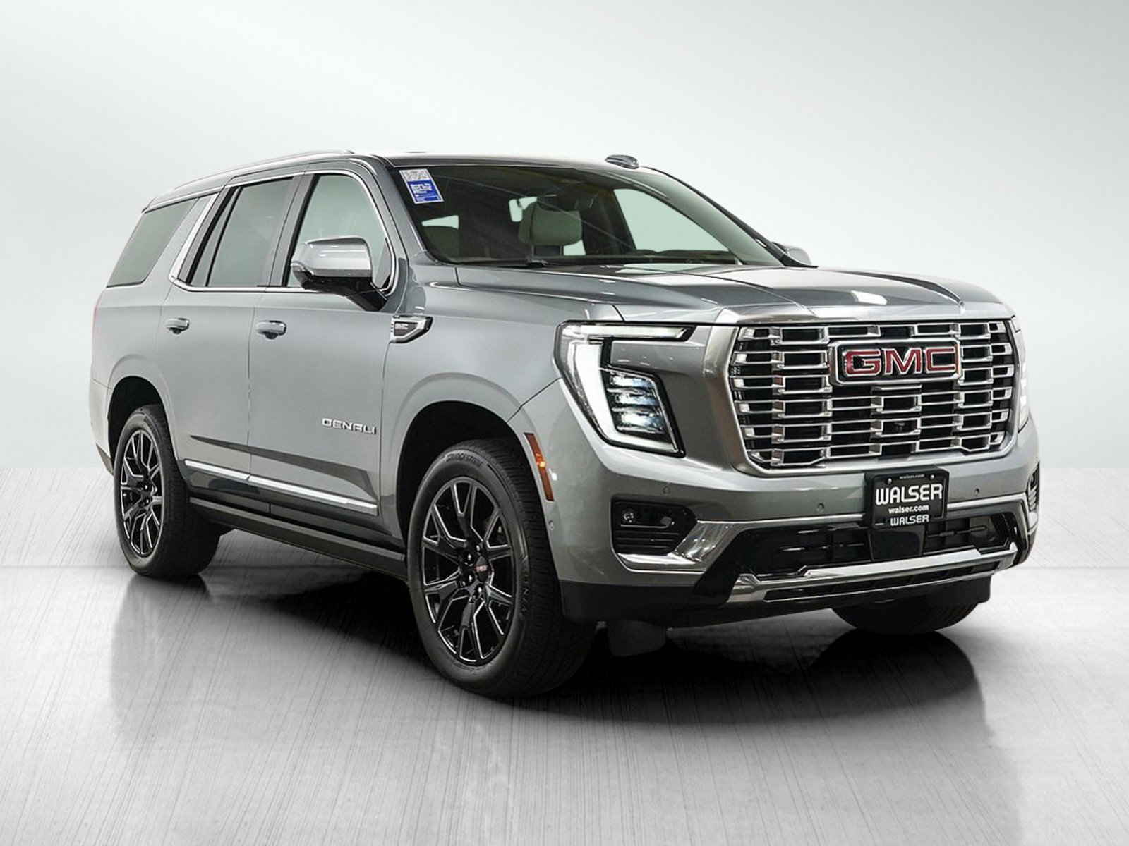 Used 2026 GMC Yukon Denali w/ Denali Reserve Package AWD/4WD image 7
