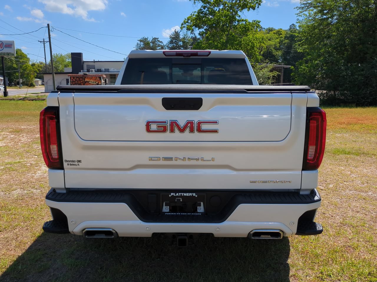 Used 2024 GMC Sierra 1500 Denali w/ Technology Package AWD/4WD image 5