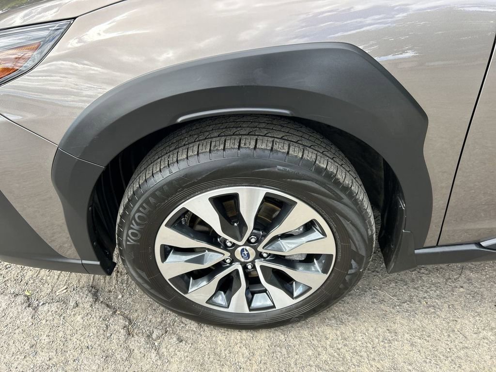 Certified 2024 Subaru Outback Limited AWD/4WD image 10