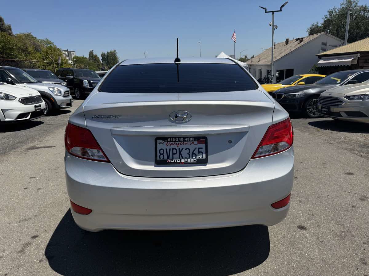 Used 2017 Hyundai Accent SE FWD image 6