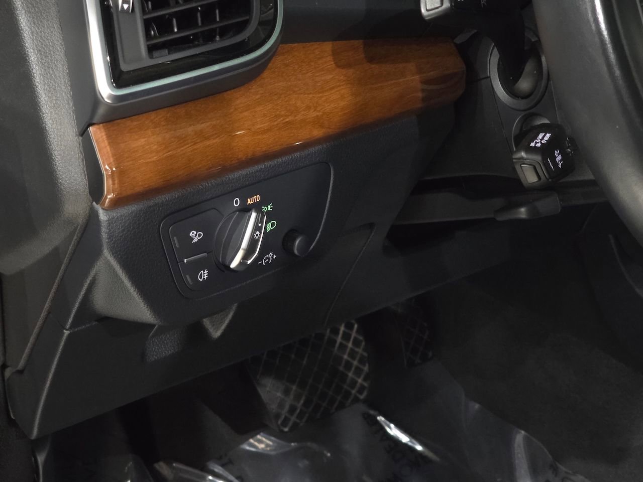 Used 2023 Audi Q5 2.0T Premium Plus image 19