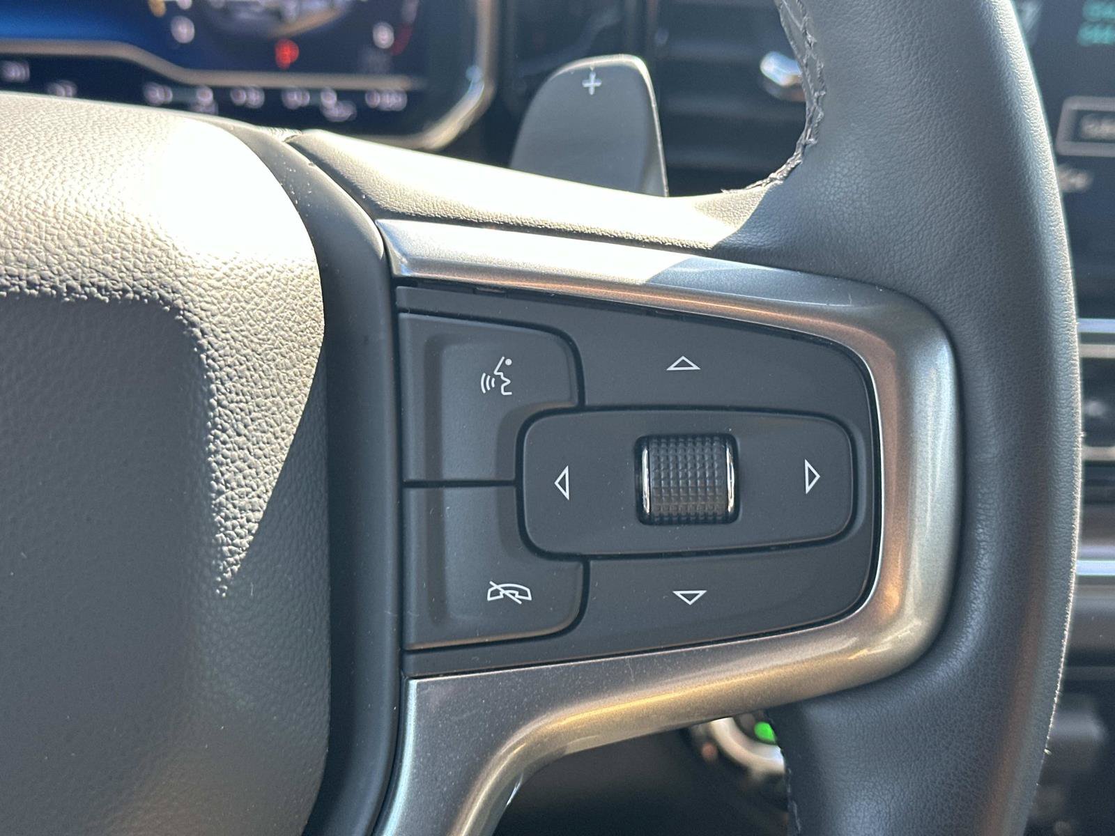 Certified 2024 Chevrolet Silverado 1500 RST w/ Convenience Package II AWD/4WD image 22