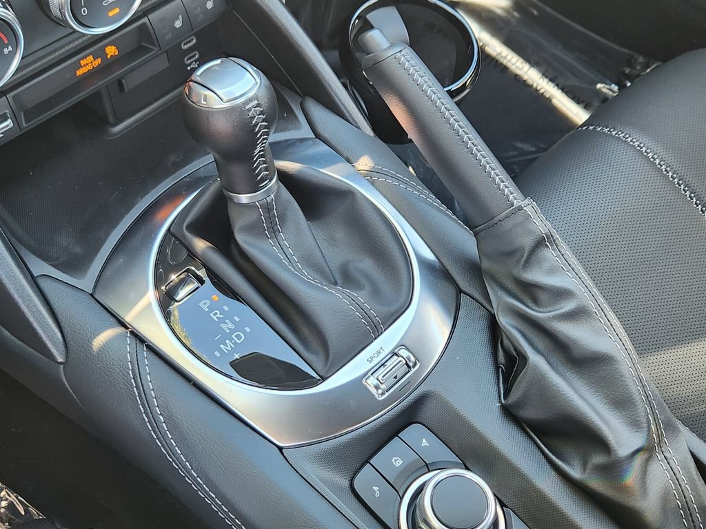 New 2026 MAZDA MX-5 Miata RF Grand Touring w/ Weather Package RWD image 11