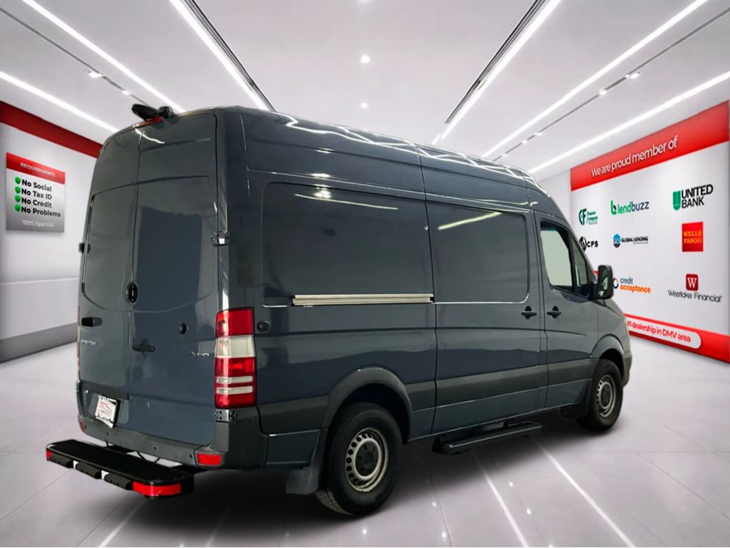 Used 2018 Mercedes-Benz Sprinter 2500 image 7