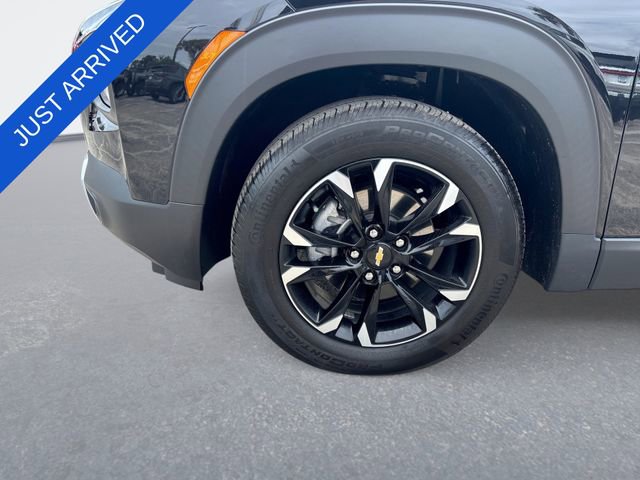 Used 2023 Chevrolet TrailBlazer LT w/ Convenience Package FWD image 10