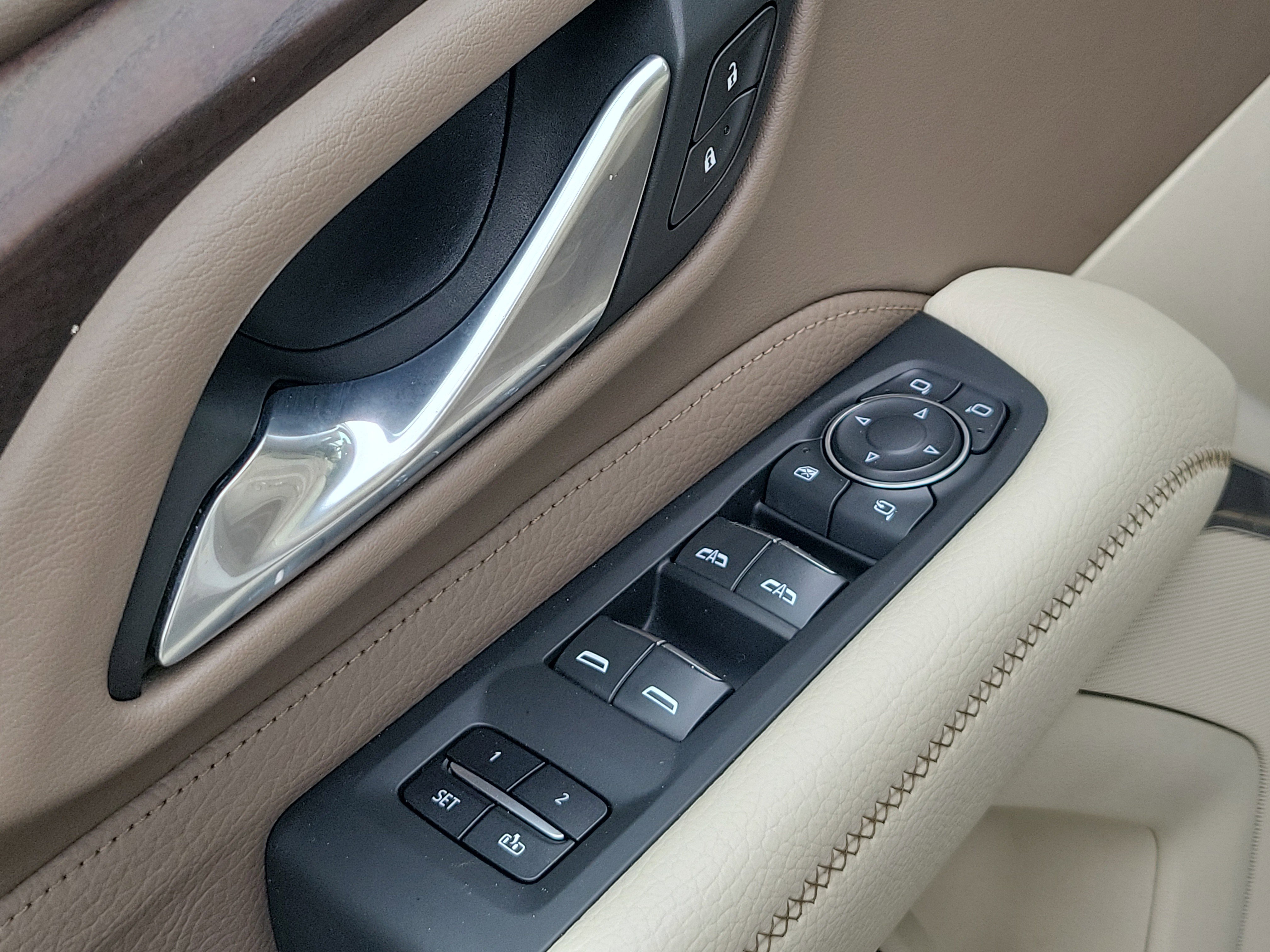 Used 2021 GMC Yukon Denali AWD/4WD image 21
