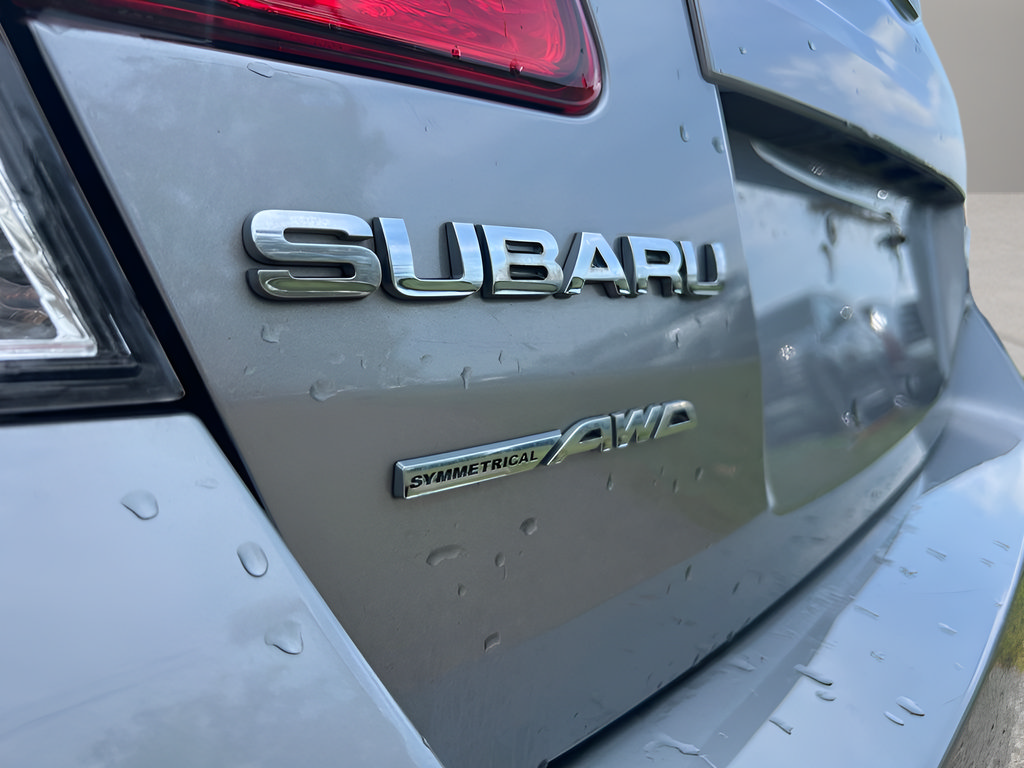 Used 2010 Subaru Legacy 2.5i Premium AWD/4WD image 31