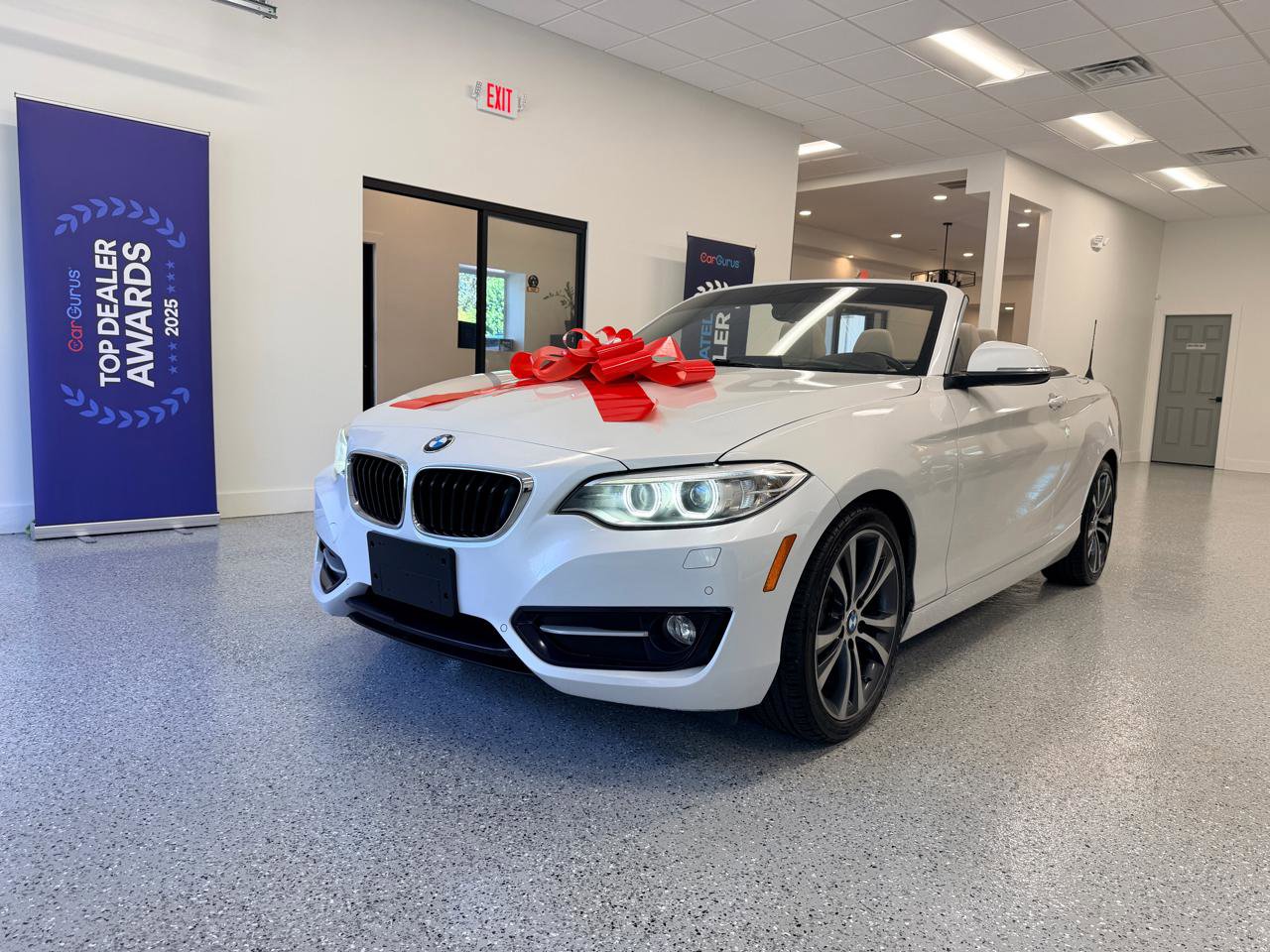 Used 2017 BMW 230i Convertible RWD image 15