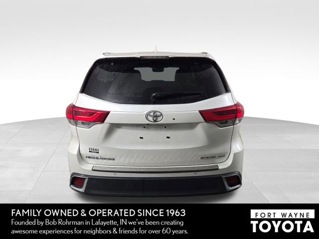Used 2019 Toyota Highlander Limited image 8