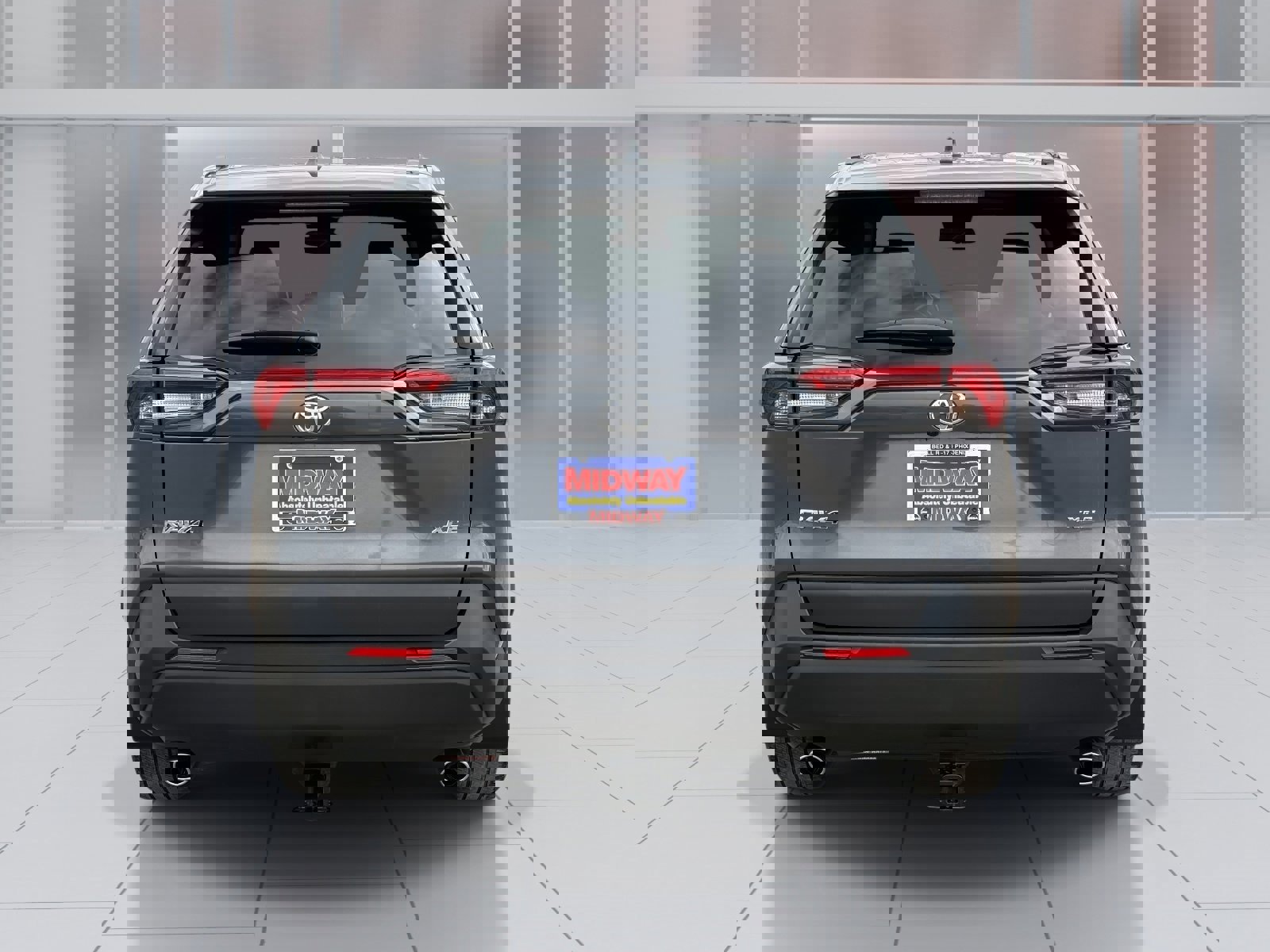 Used 2023 Toyota RAV4 XLE Premium image 5