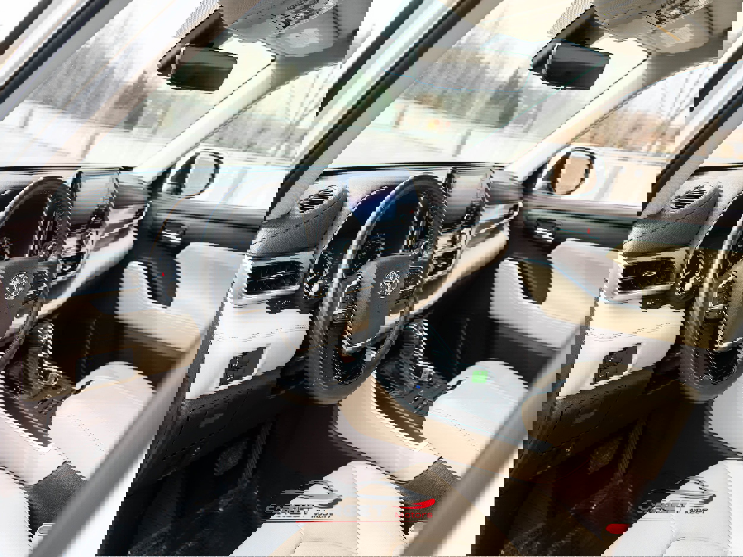 Used 2021 Toyota Highlander XLE image 13