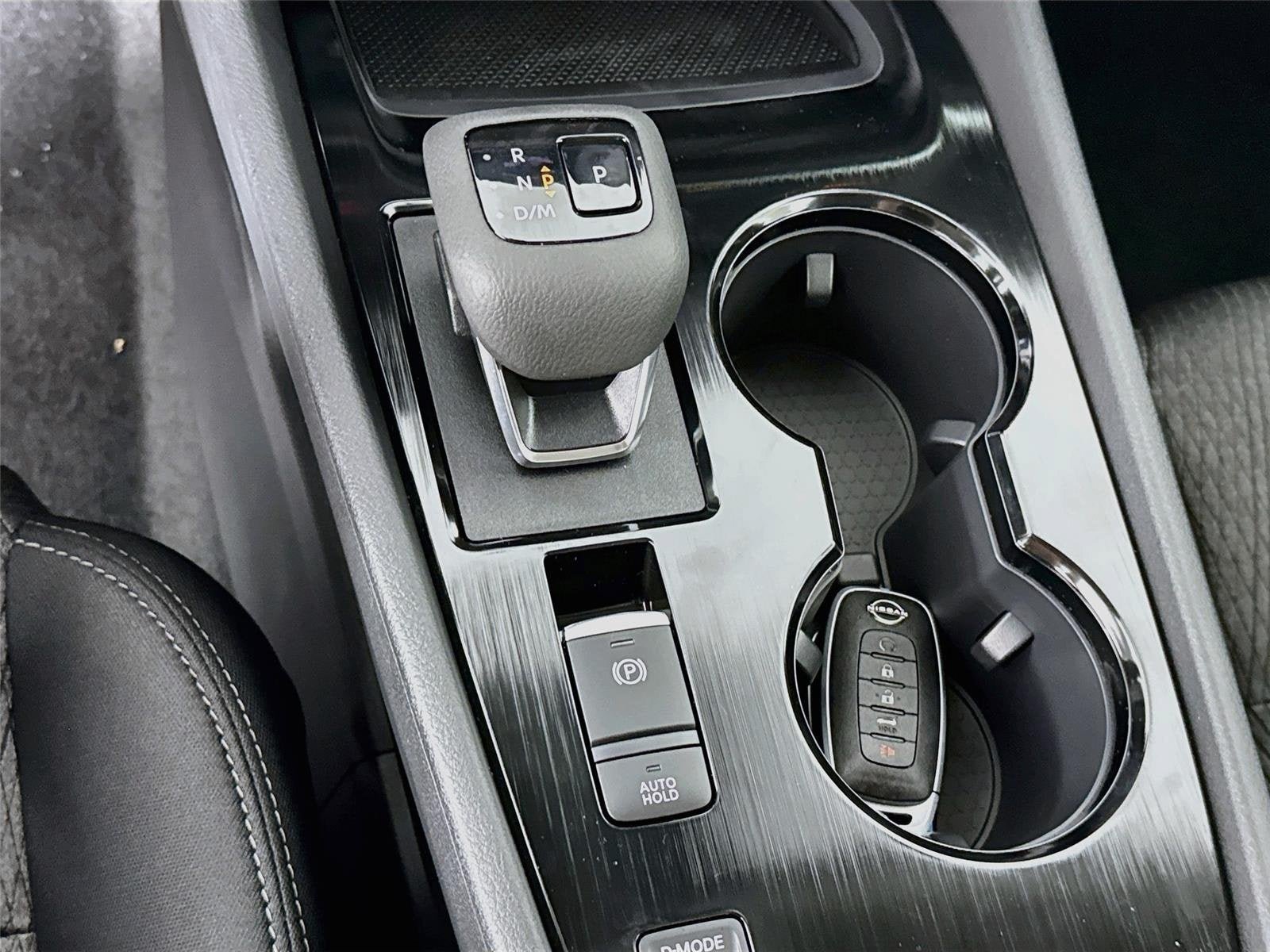 New 2026 Nissan Rogue SV FWD image 17