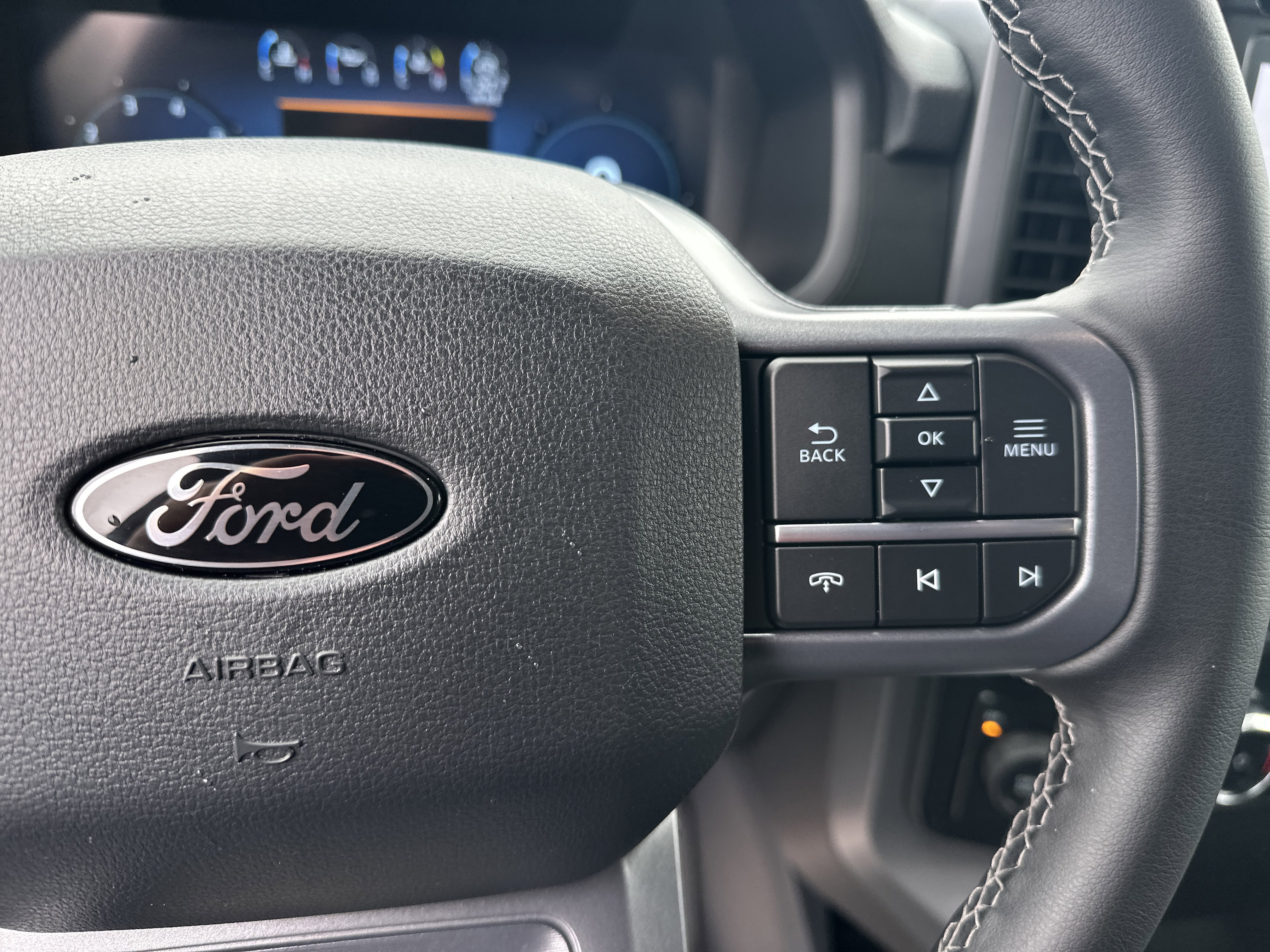 Used 2025 Ford F150 XLT w/ Equipment Group 302A MID AWD/4WD image 26