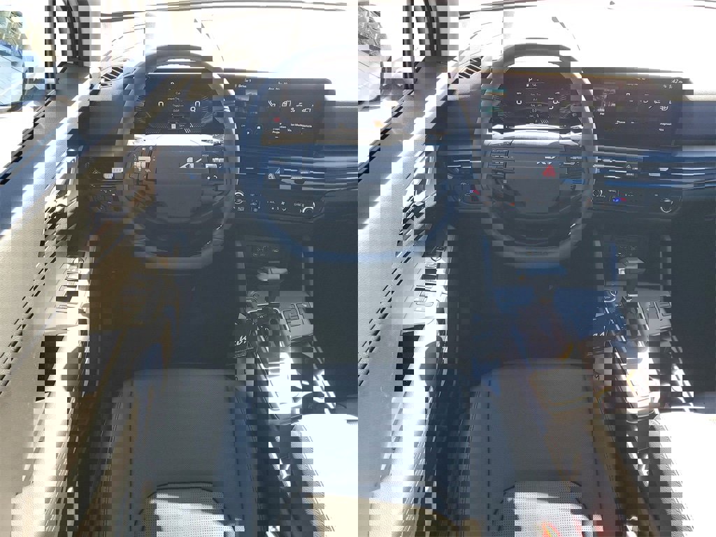 New 2026 Kia Sportage EX image 24