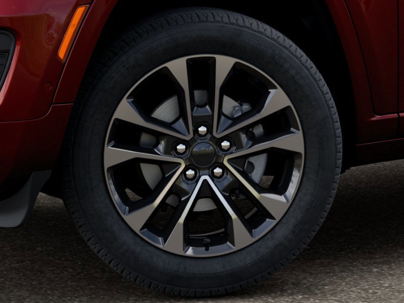 New 2025 Jeep Grand Cherokee Overland w/ Adv Protech Group III image 8