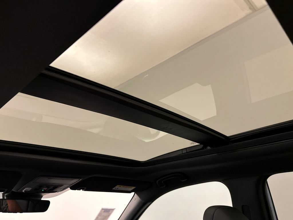 New 2026 Honda Pilot TrailSport image 12