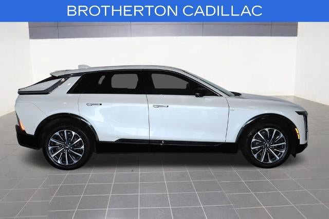 Certified 2024 Cadillac Lyriq Sport AWD/4WD image 10