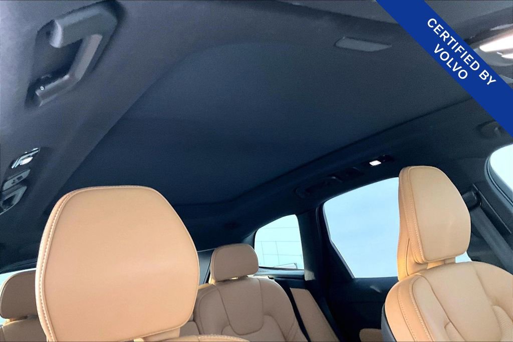 Used 2023 Volvo XC60 B5 Ultimate w/ Protection Package Premier image 22
