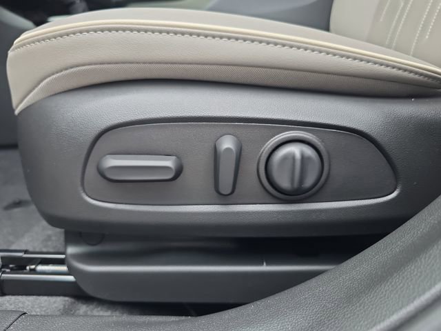 New 2026 Buick Envista Avenir image 18