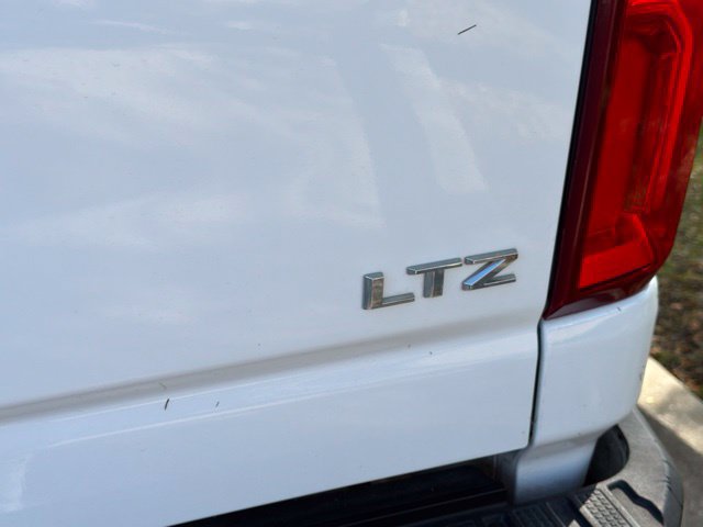 Used 2020 Chevrolet Silverado 2500 LTZ w/ LTZ Plus Package AWD/4WD image 9