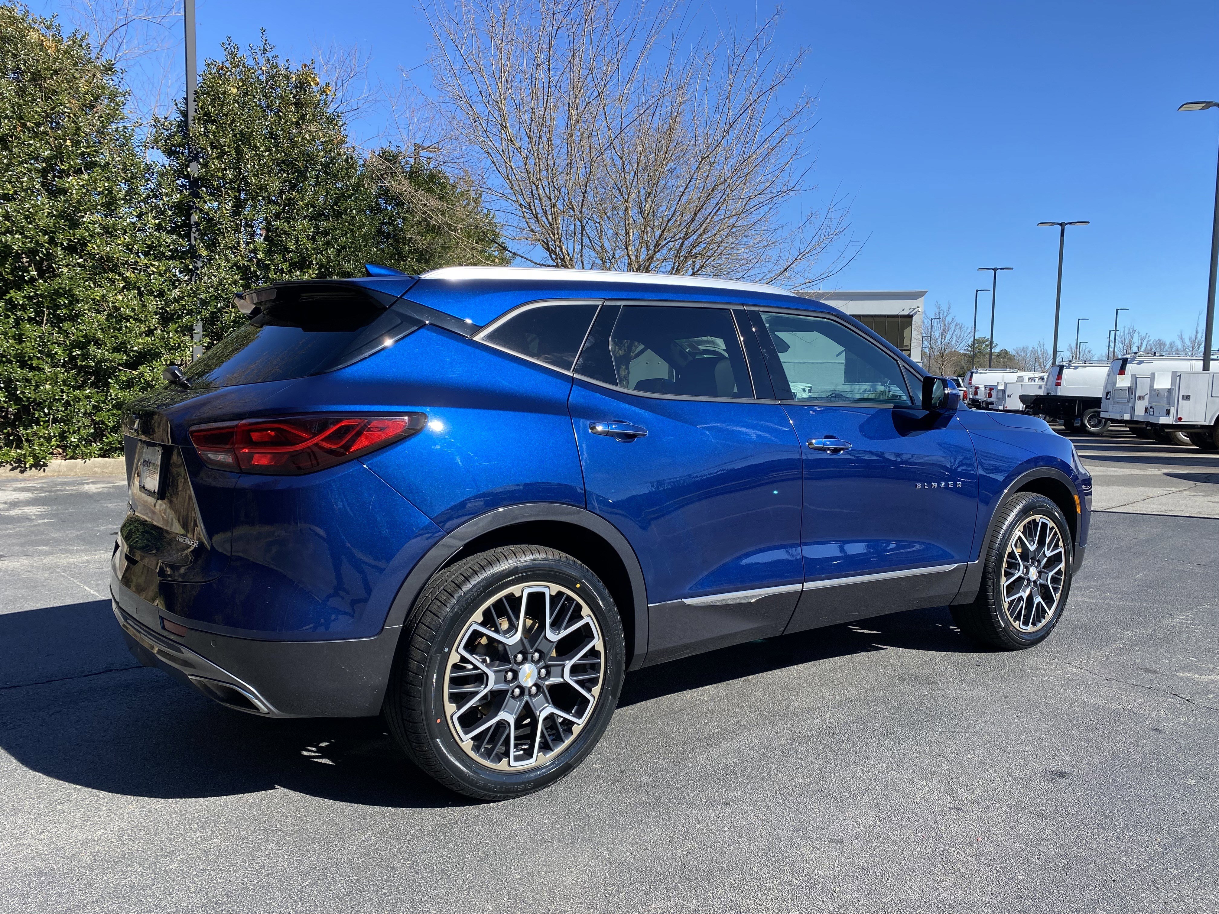 Used 2023 Chevrolet Blazer Premier w/ Driver Confidence II Package image 9