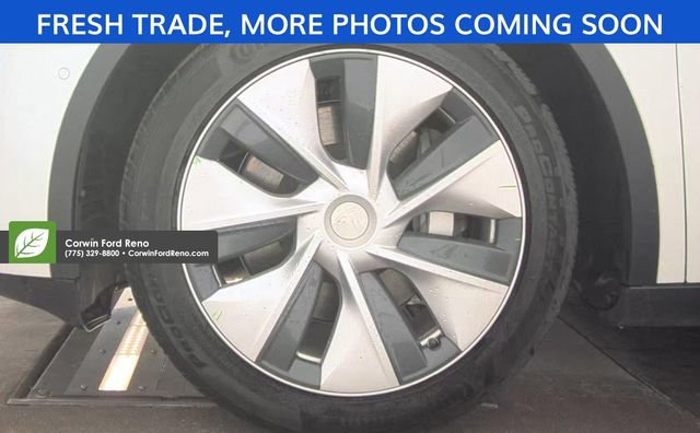 Used 2021 Tesla Model Y Long Range image 10