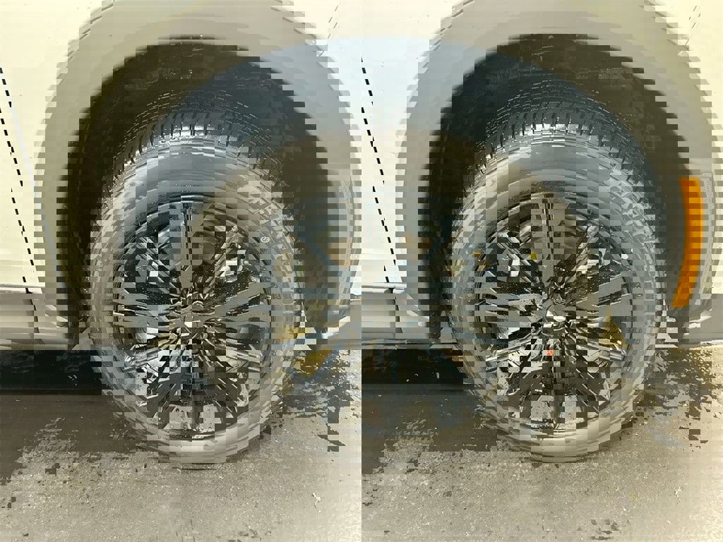 New 2026 Mitsubishi Eclipse Cross Black Edition image 7