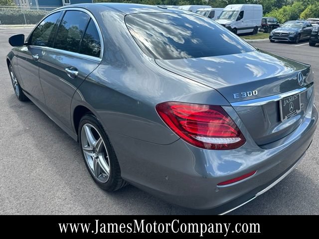 Certified 2019 Mercedes-Benz E 300 4MATIC image 7