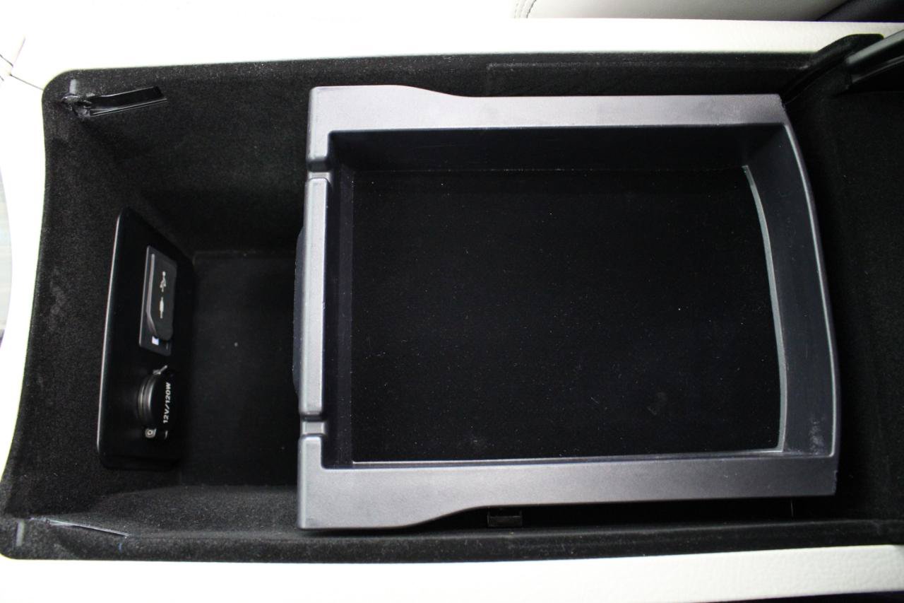 Used 2016 Lexus LS 460 w/ Comfort Package RWD image 62
