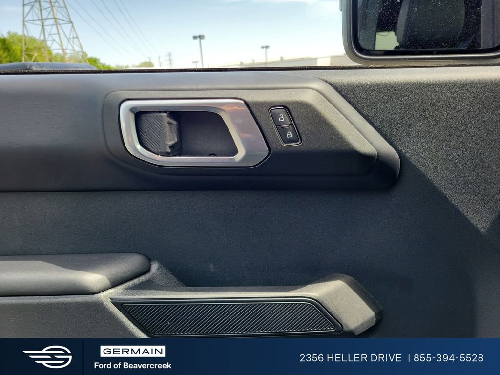 New 2025 Ford Bronco Outer Banks AWD/4WD image 15