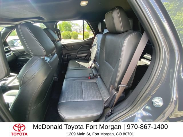 Used 2025 Toyota 4Runner TRD Off-Road Premium AWD/4WD image 23