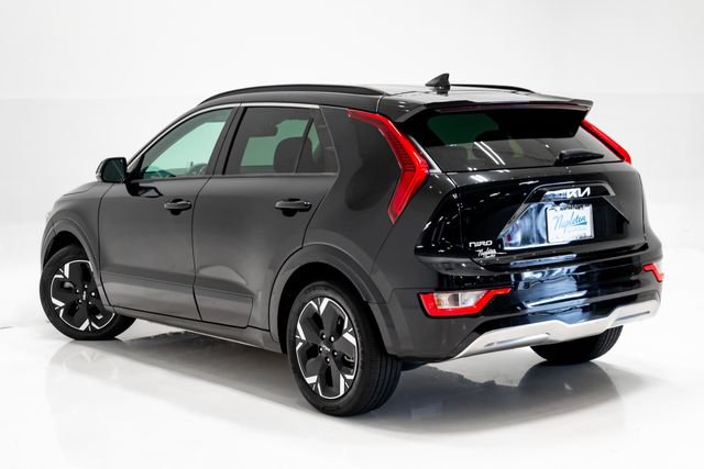 Used 2023 Kia Niro Wind FWD image 32
