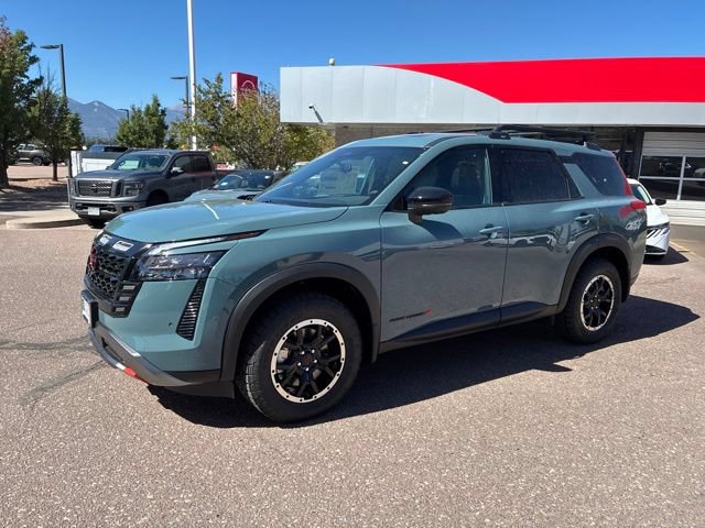 New 2026 Nissan Pathfinder Rock Creek w/ Rock Creek Premium Package AWD/4WD image 3