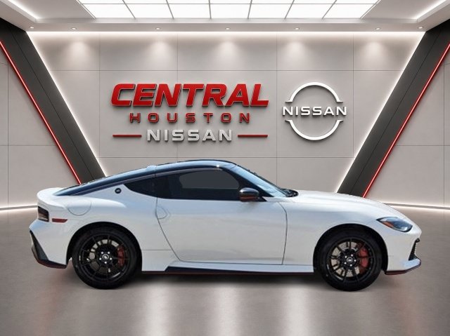 New 2027 Nissan Z Performance RWD image 7