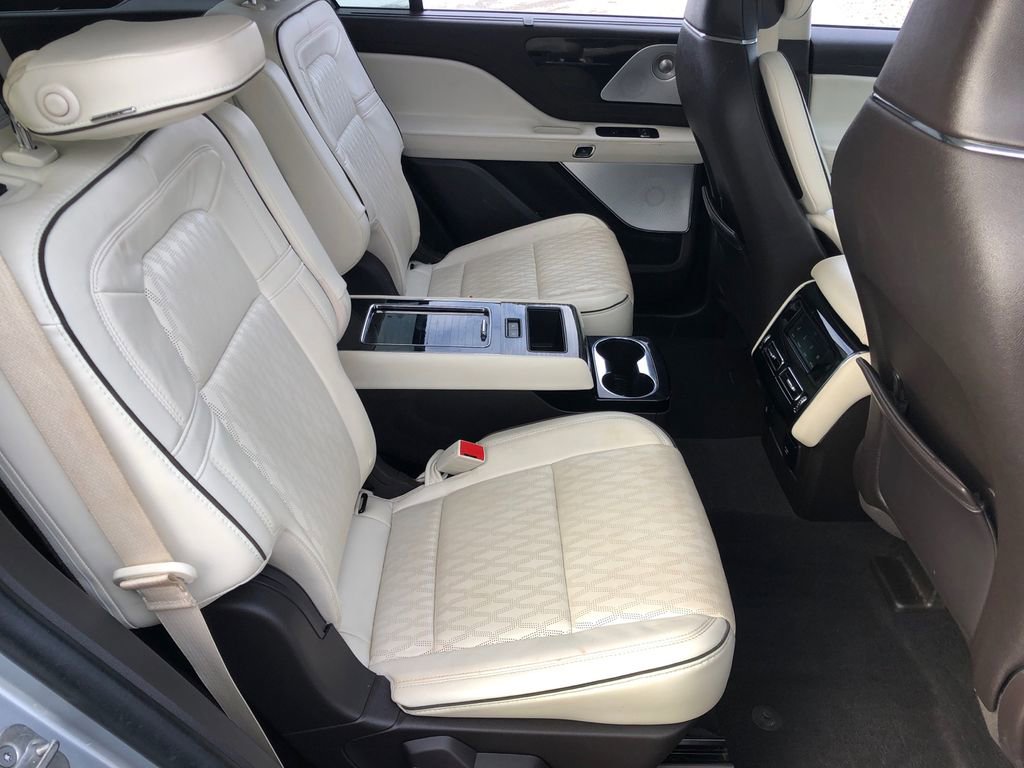 Used 2020 Lincoln Aviator Black Label w/ Dynamic Handling Package image 25