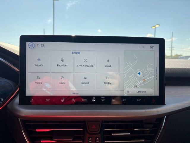 Used 2024 Ford Escape Platinum image 16