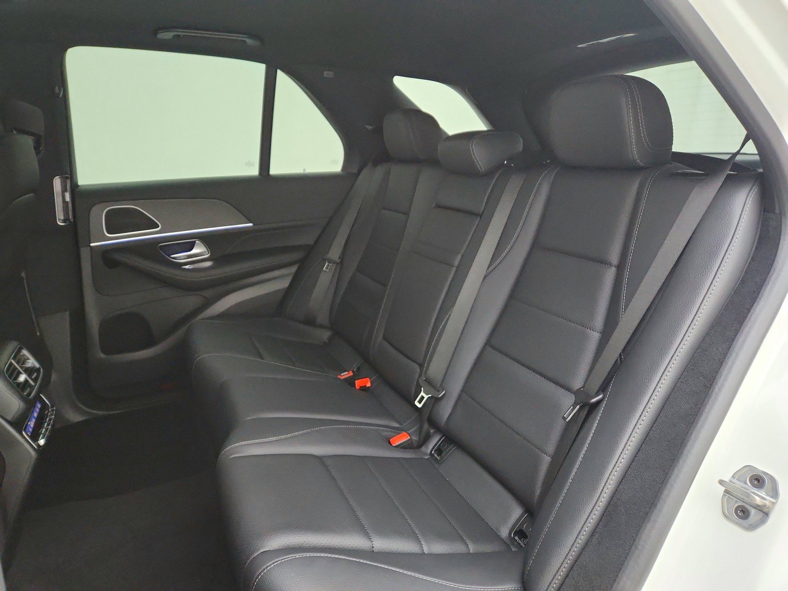 Certified 2025 Mercedes-Benz GLE 350 4MATIC image 12