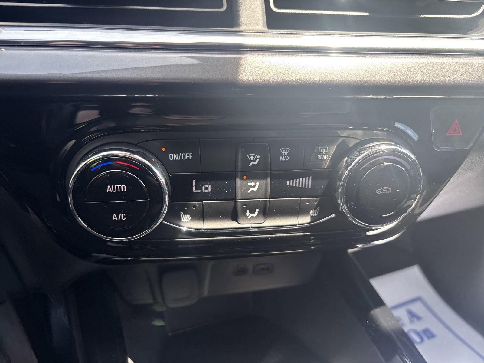 New 2026 Chevrolet Trax ACTIV FWD image 21